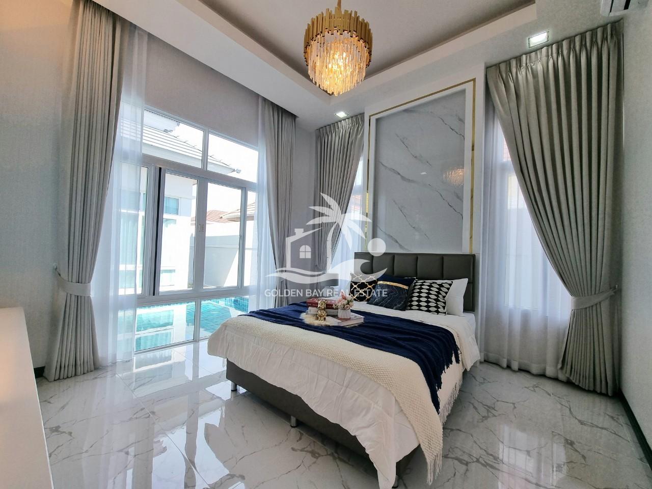 LINE_ALBUM_Sirisa 16_241209_14 Sirisa 16 – East Pattaya