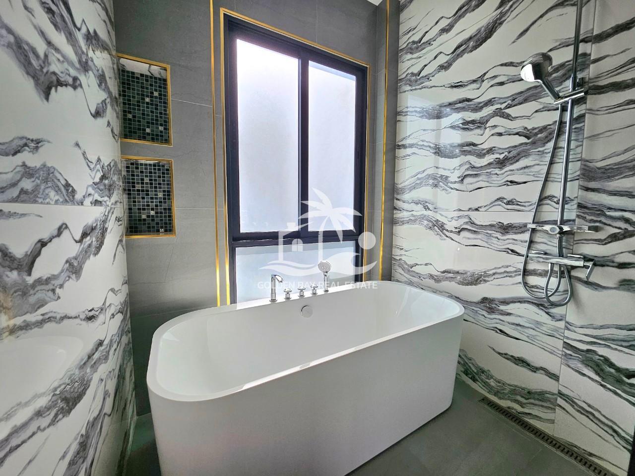 Parkside Pool Villa – East Pattaya