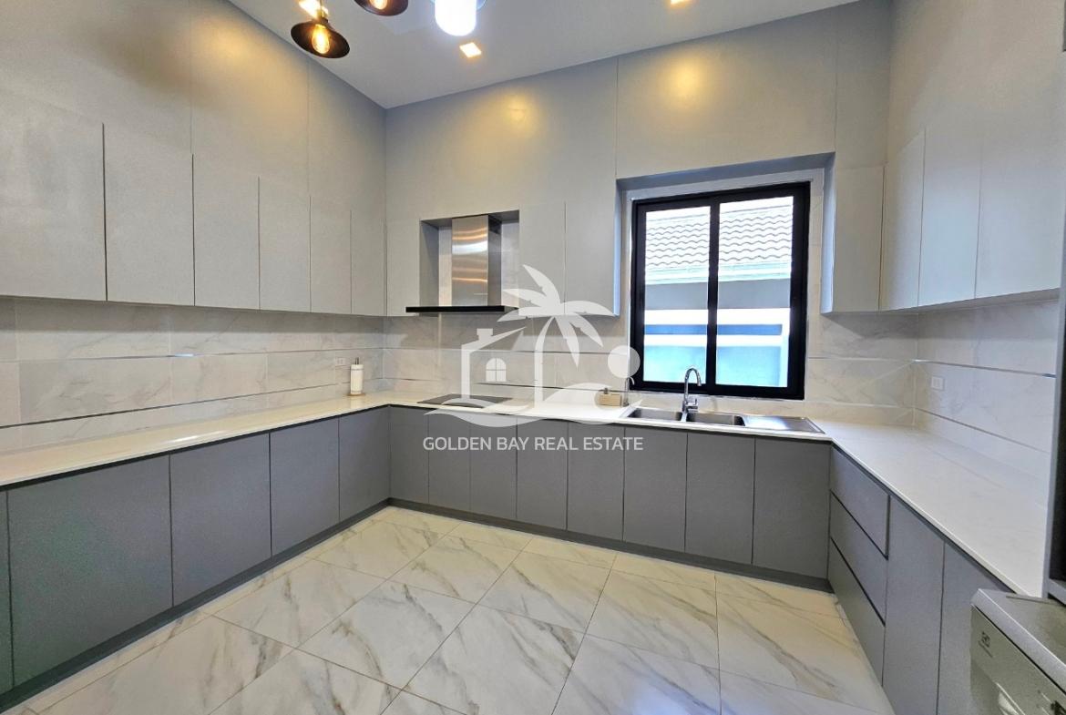 Parkside Pool Villa – East Pattaya
