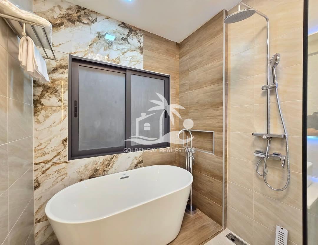 Private house pool villas – East Pattaya