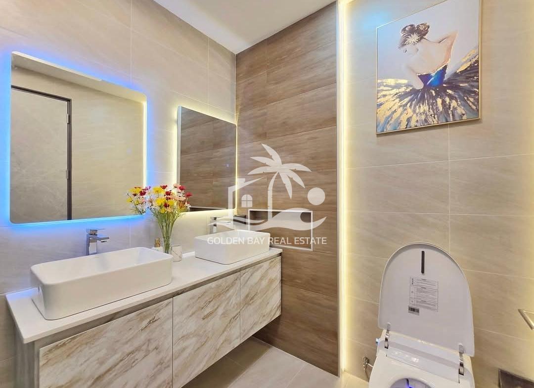 Private house pool villas – East Pattaya