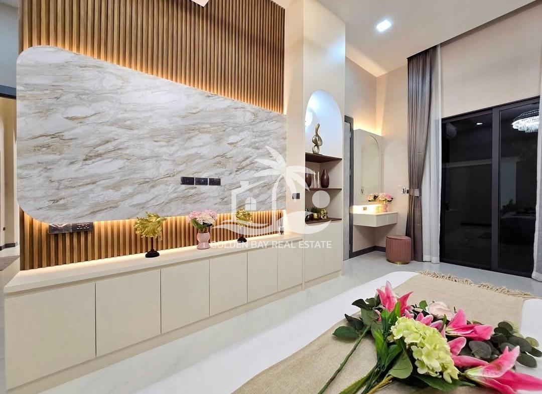 Private house pool villas – East Pattaya