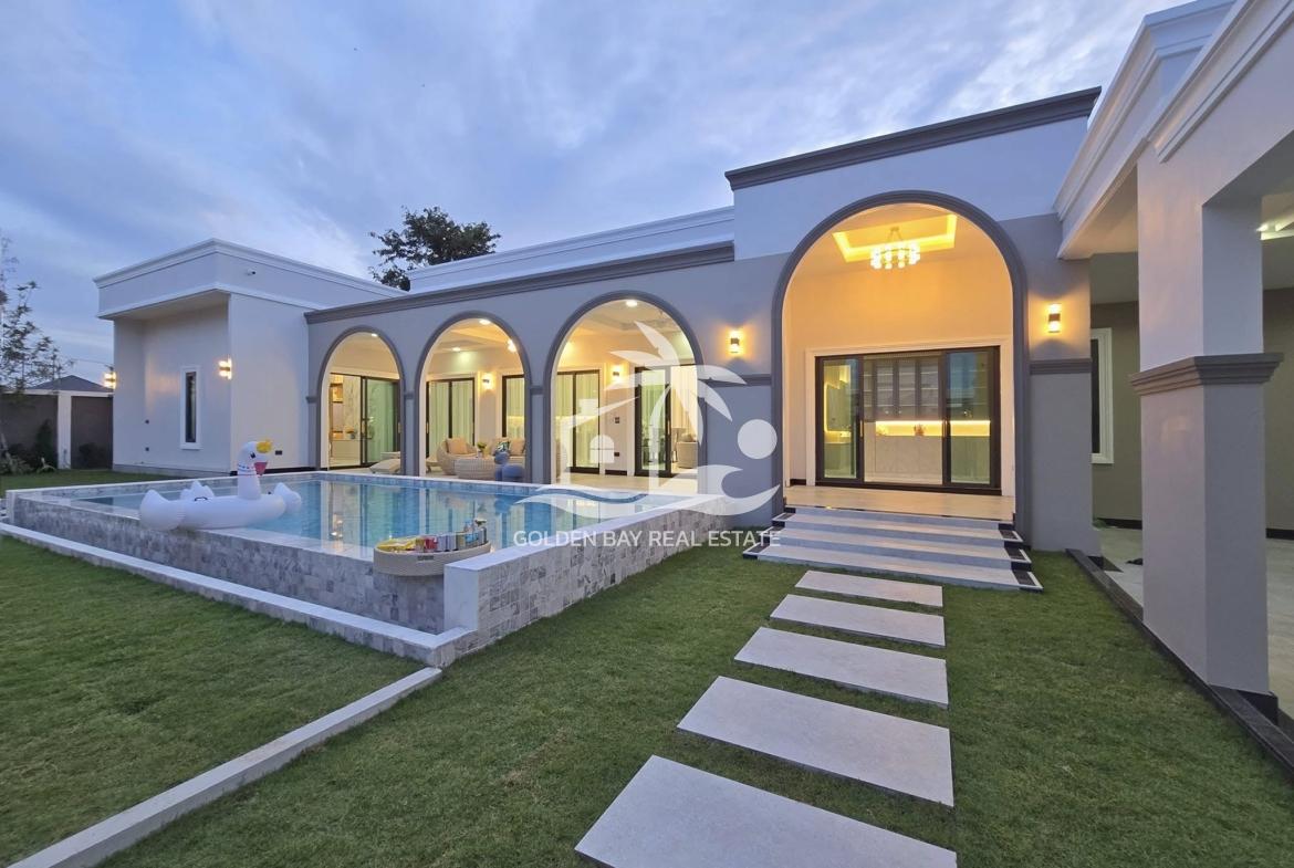 Private house pool villas – East Pattaya
