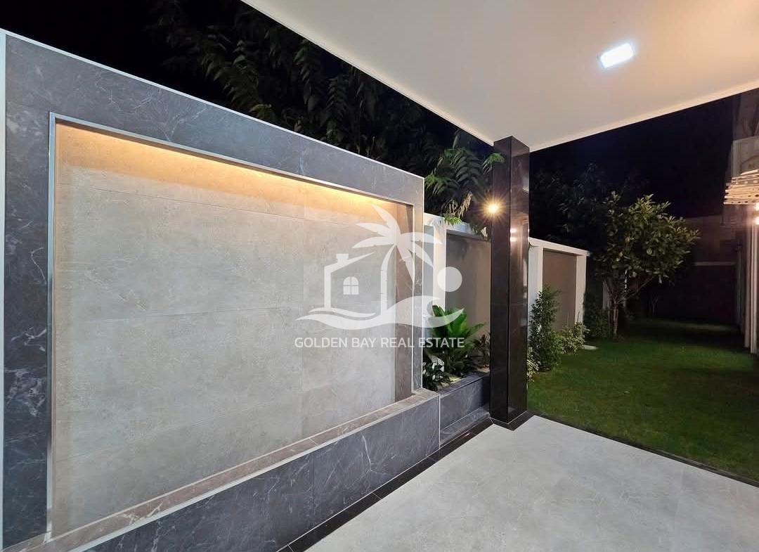 Private house pool villas – East Pattaya