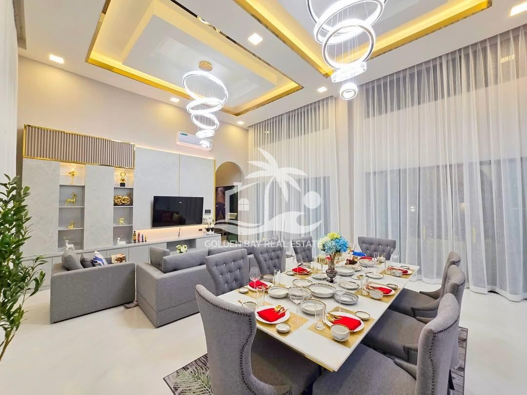 Private house pool villas – East Pattaya