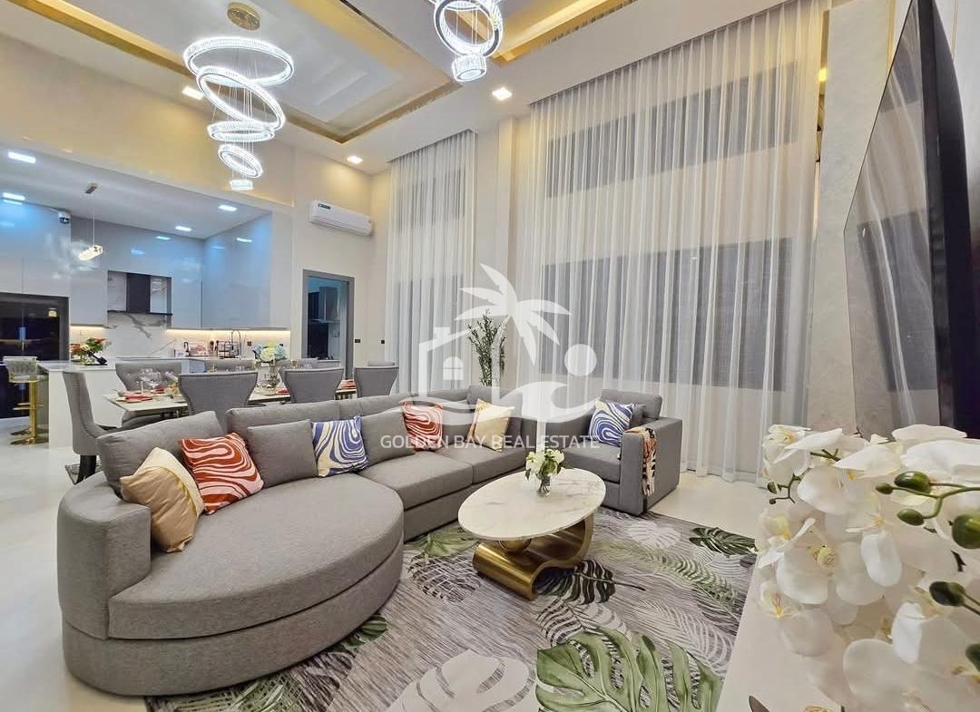Private house pool villas – East Pattaya