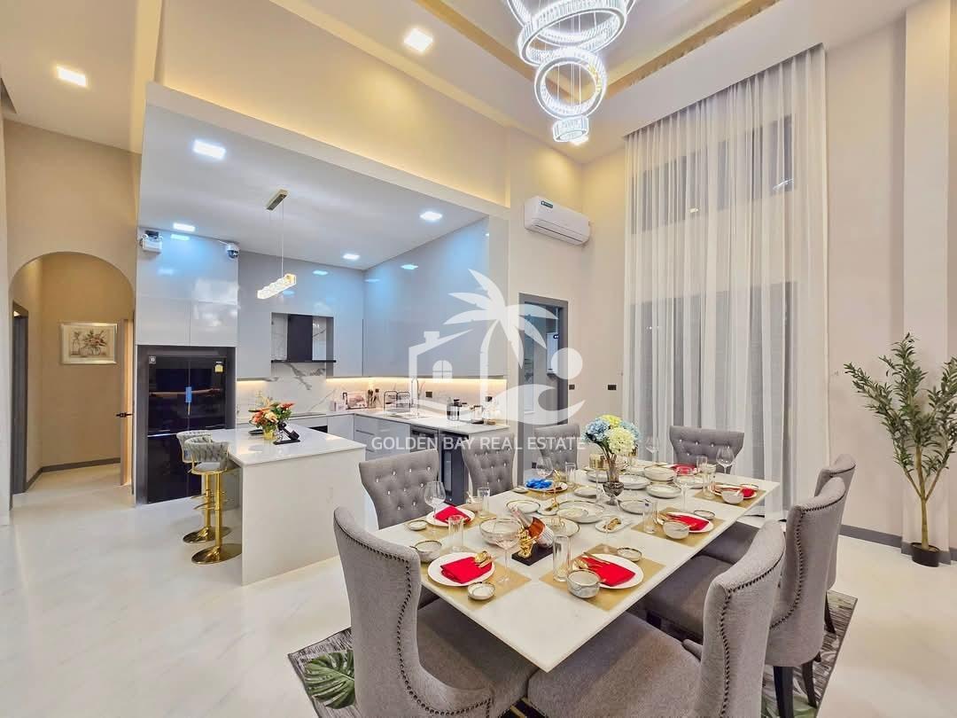 Private house pool villas – East Pattaya