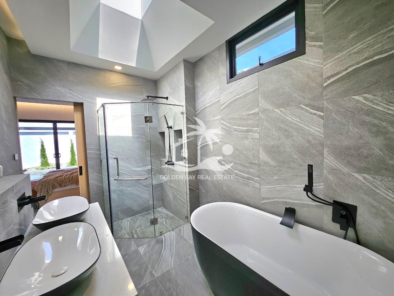 Private house near the lake (31) Private House Near Mabprachan Lake – East Pattaya