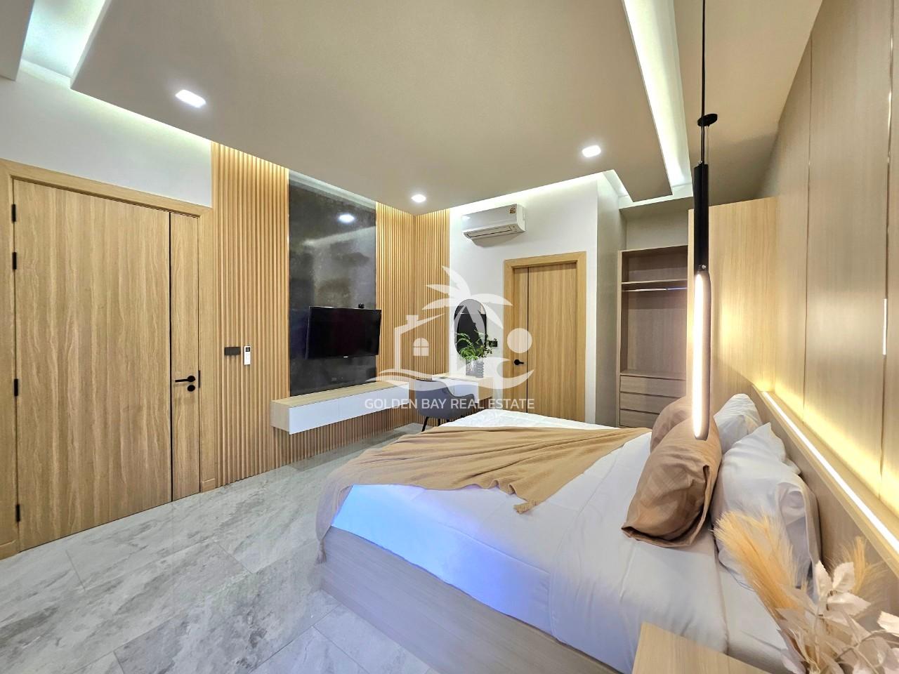 Private house near the lake (40) Private House Near Mabprachan Lake – East Pattaya