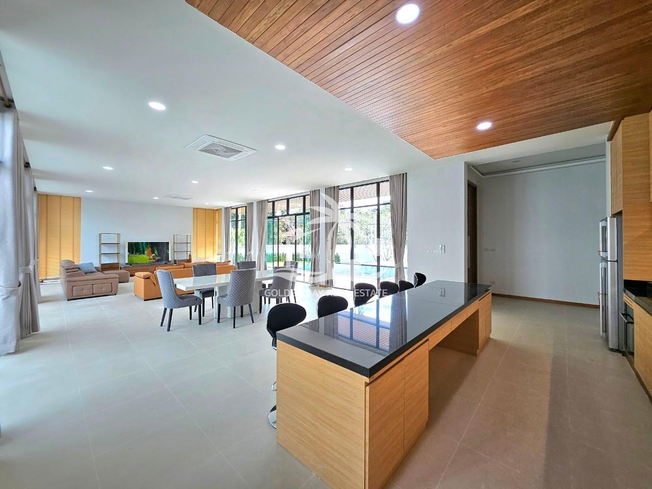 Private Pool Villas – East Pattaya