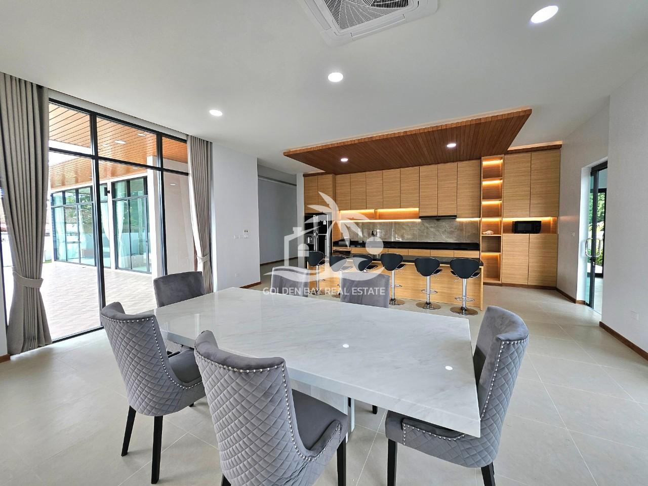 Private Pool Villas – East Pattaya