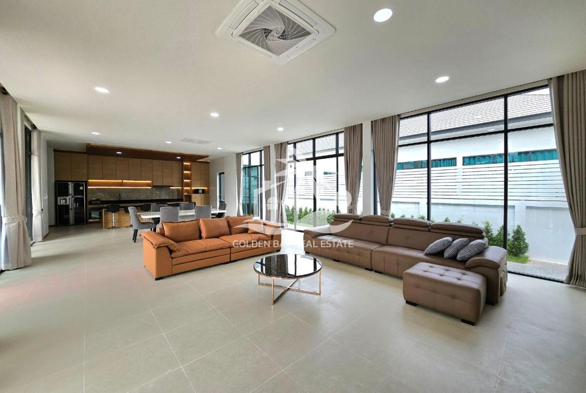 Private Pool Villas – East Pattaya