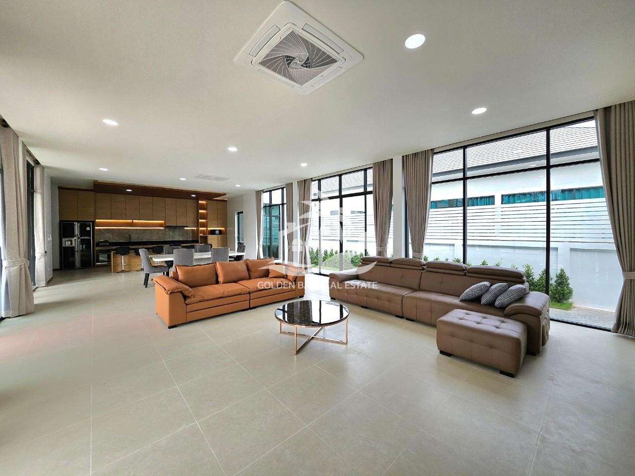 Private Pool Villas – East Pattaya