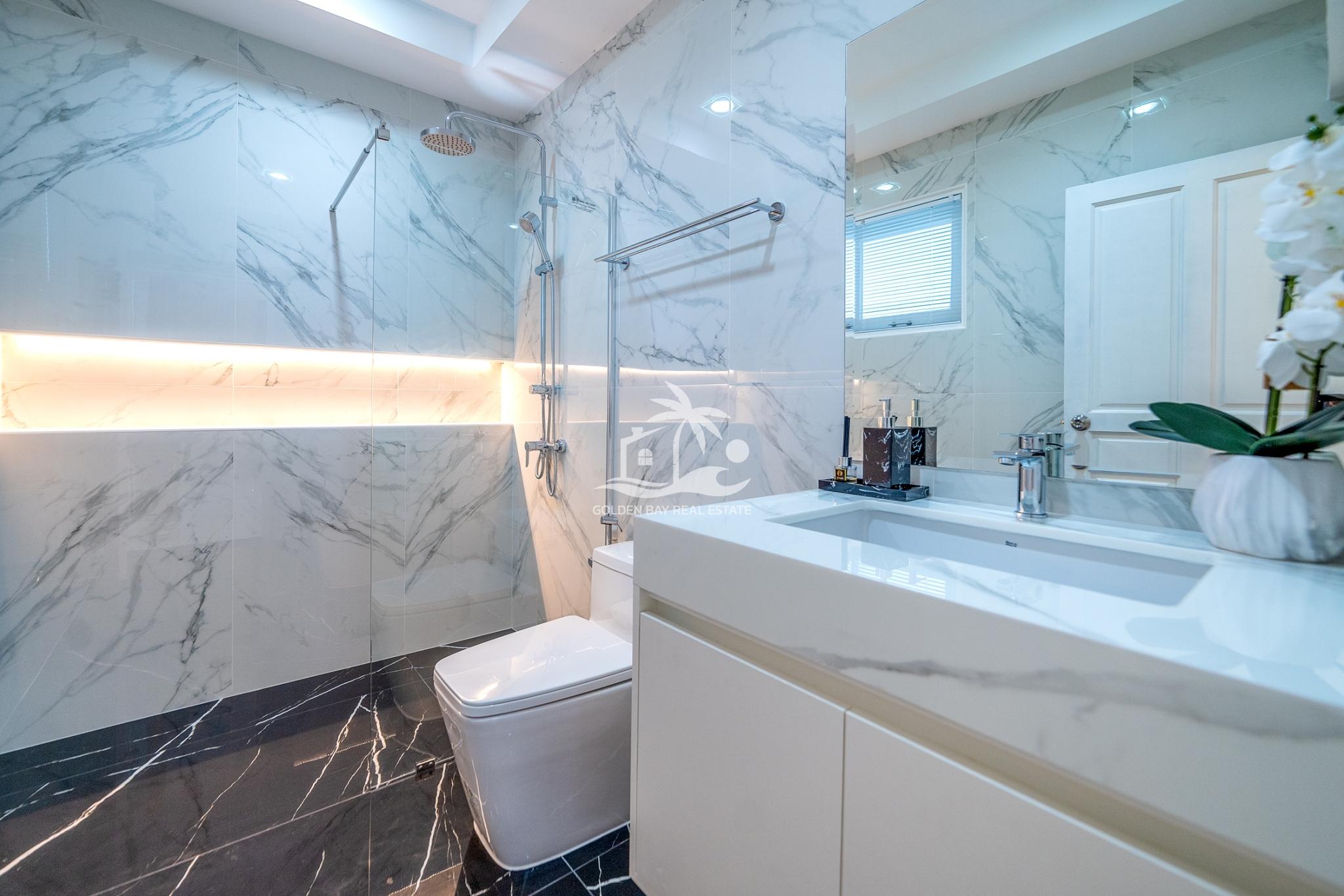 1 (12) Bayview Residence – Bang Saray