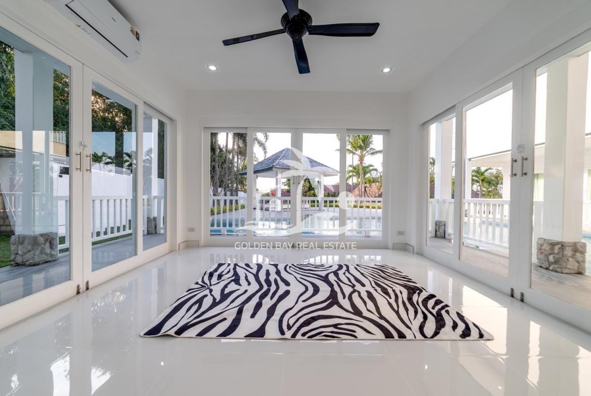 Bayview Residence – Bang Saray