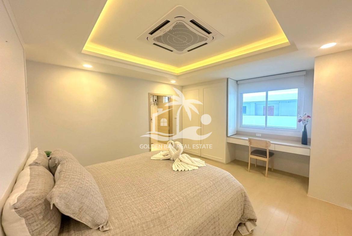 Grand View – Baan Amphur