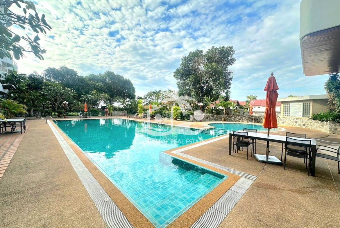 Grand View – Baan Amphur