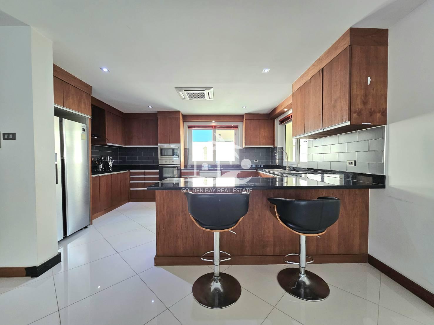 1630122_0 Green Field Villas 5 – East Pattaya
