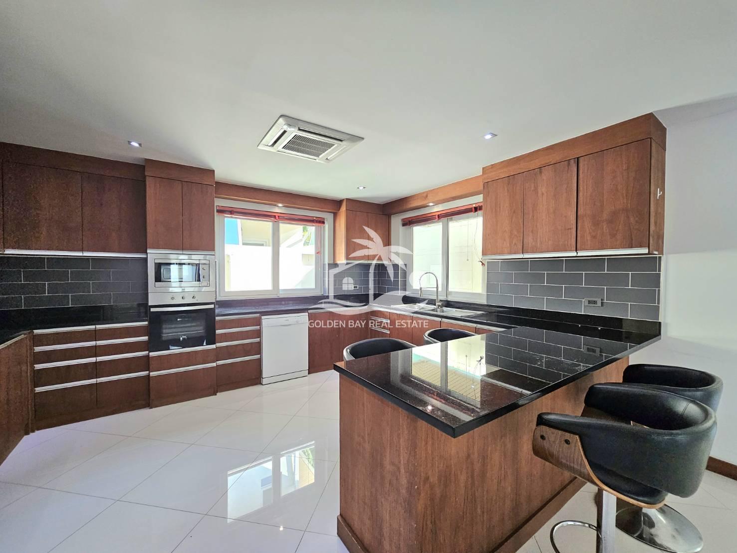 1630123_0 Green Field Villas 5 – East Pattaya
