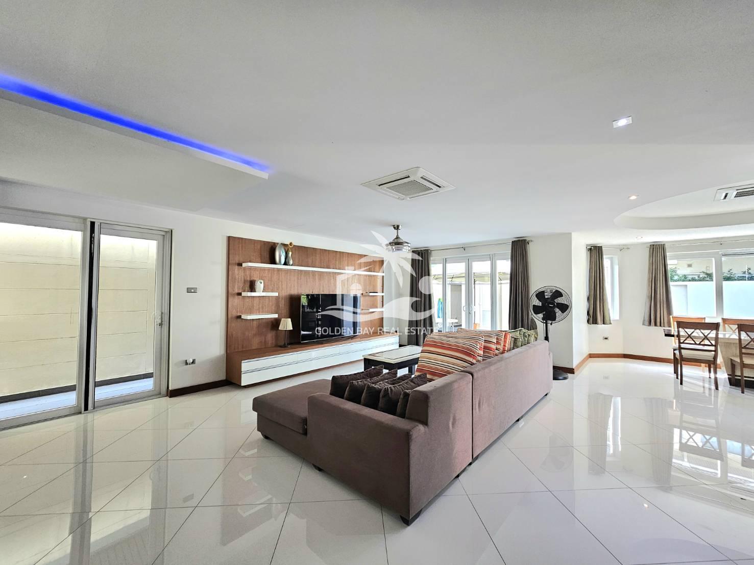1630127_0 Green Field Villas 5 – East Pattaya