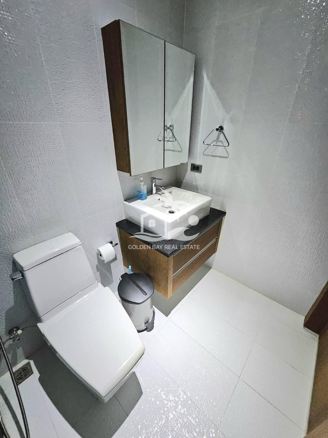 1630128_0 Green Field Villas 5 – East Pattaya