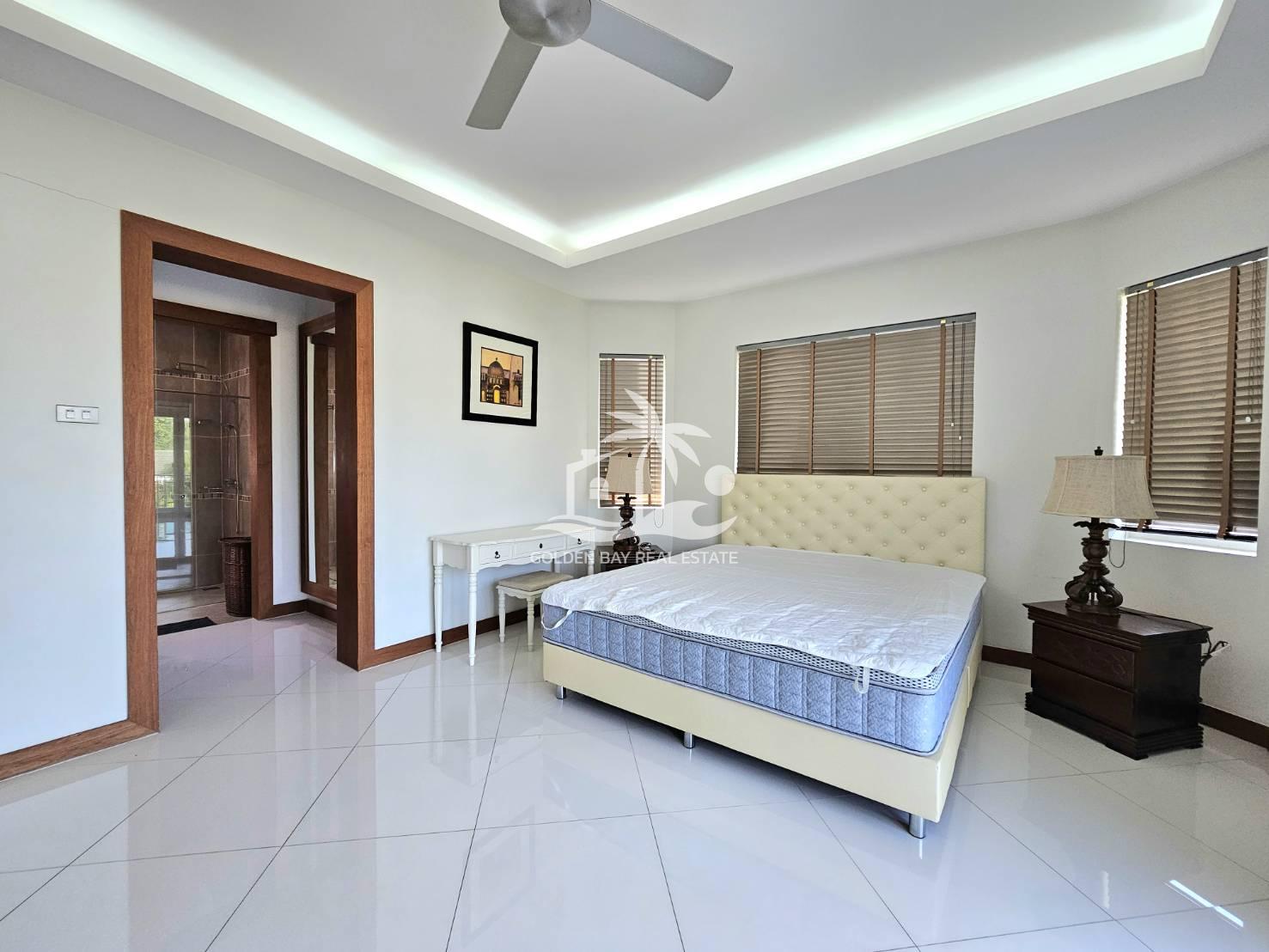 1630134_0 Green Field Villas 5 – East Pattaya