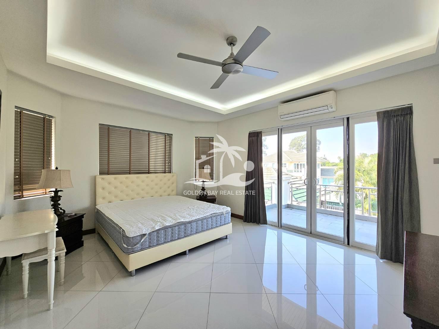 1630135_0 Green Field Villas 5 – East Pattaya