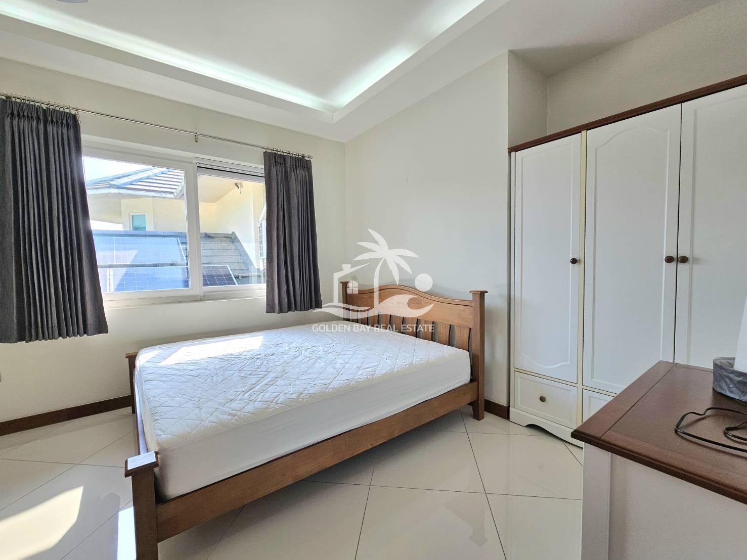 1630146_0 Green Field Villas 5 – East Pattaya