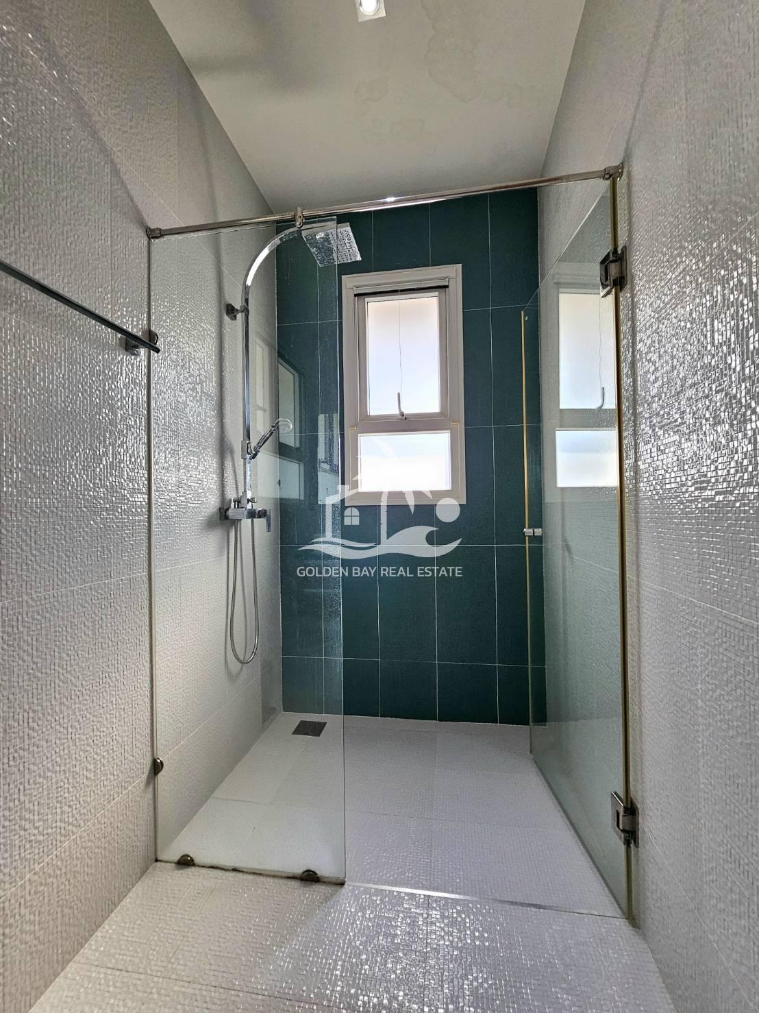 1630150_0 Green Field Villas 5 – East Pattaya