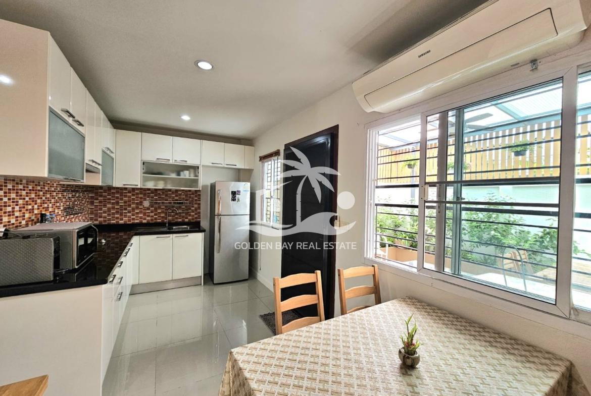 Town Home in Soi Chaiyaponvitee Road – East Pattaya