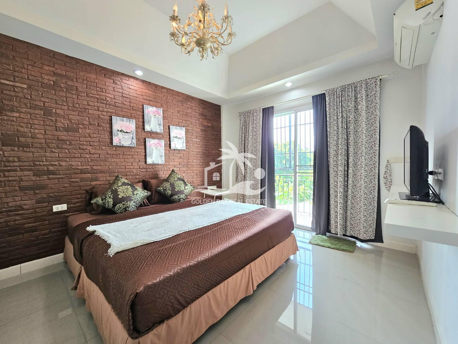 Town Home in Soi Chaiyaponvitee Road – East Pattaya