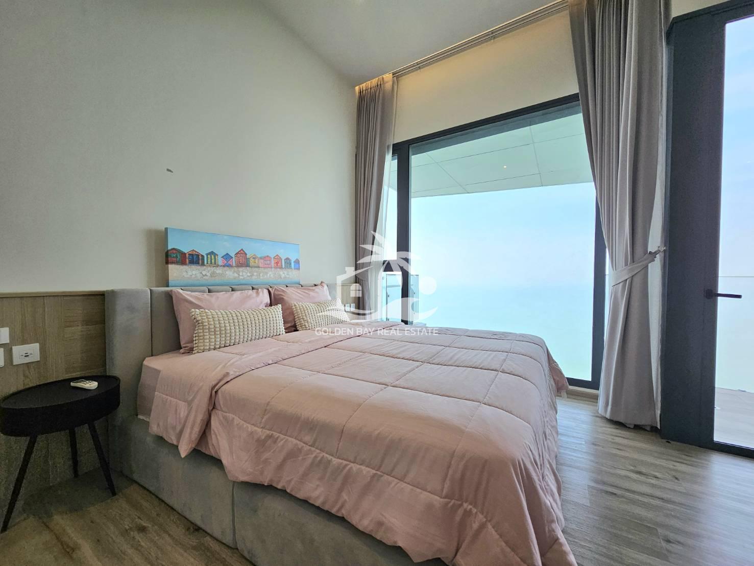 1643041_0 Arom – Wongamat