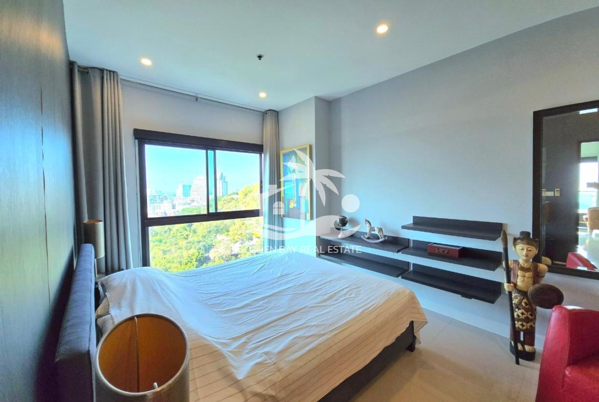The Axis Condominium – Pratumnak Hill