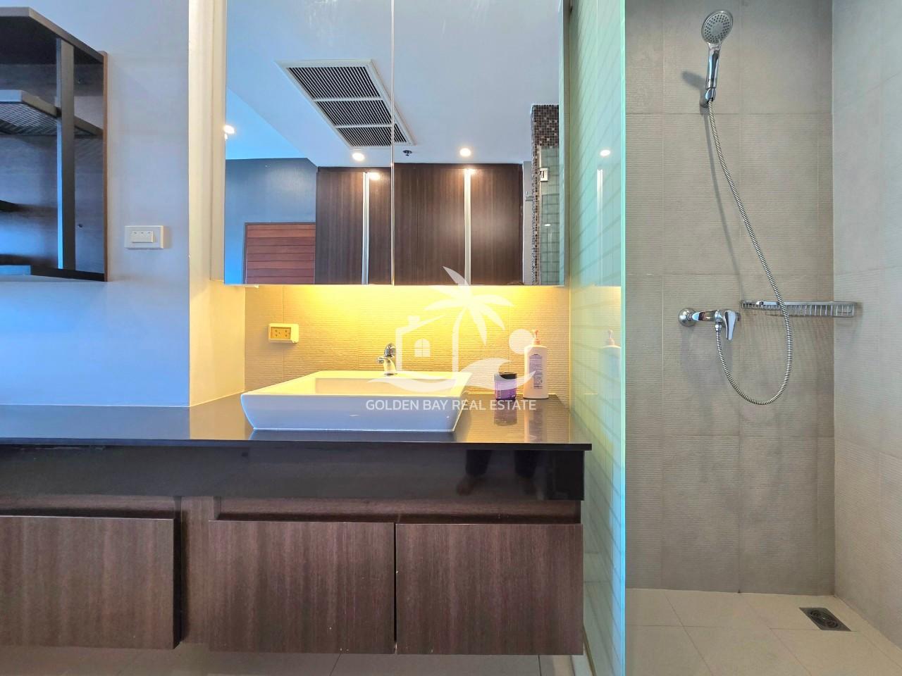 250102 (5) The Axis Condominium – Pratumnak Hill