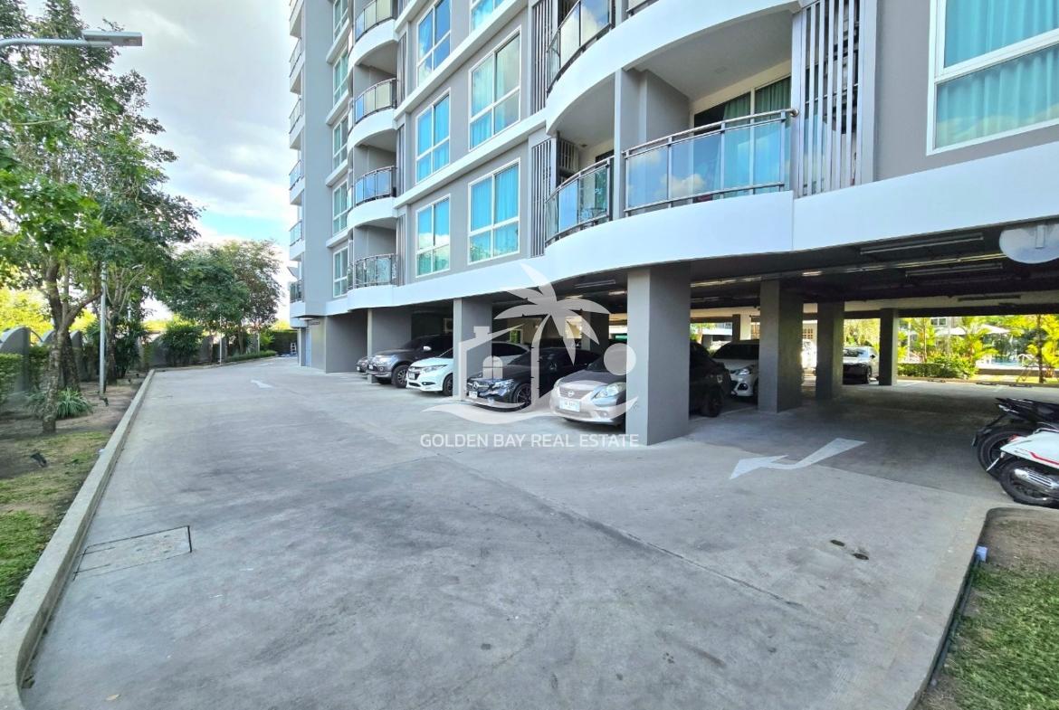 Whale Marina – Na Jomtien