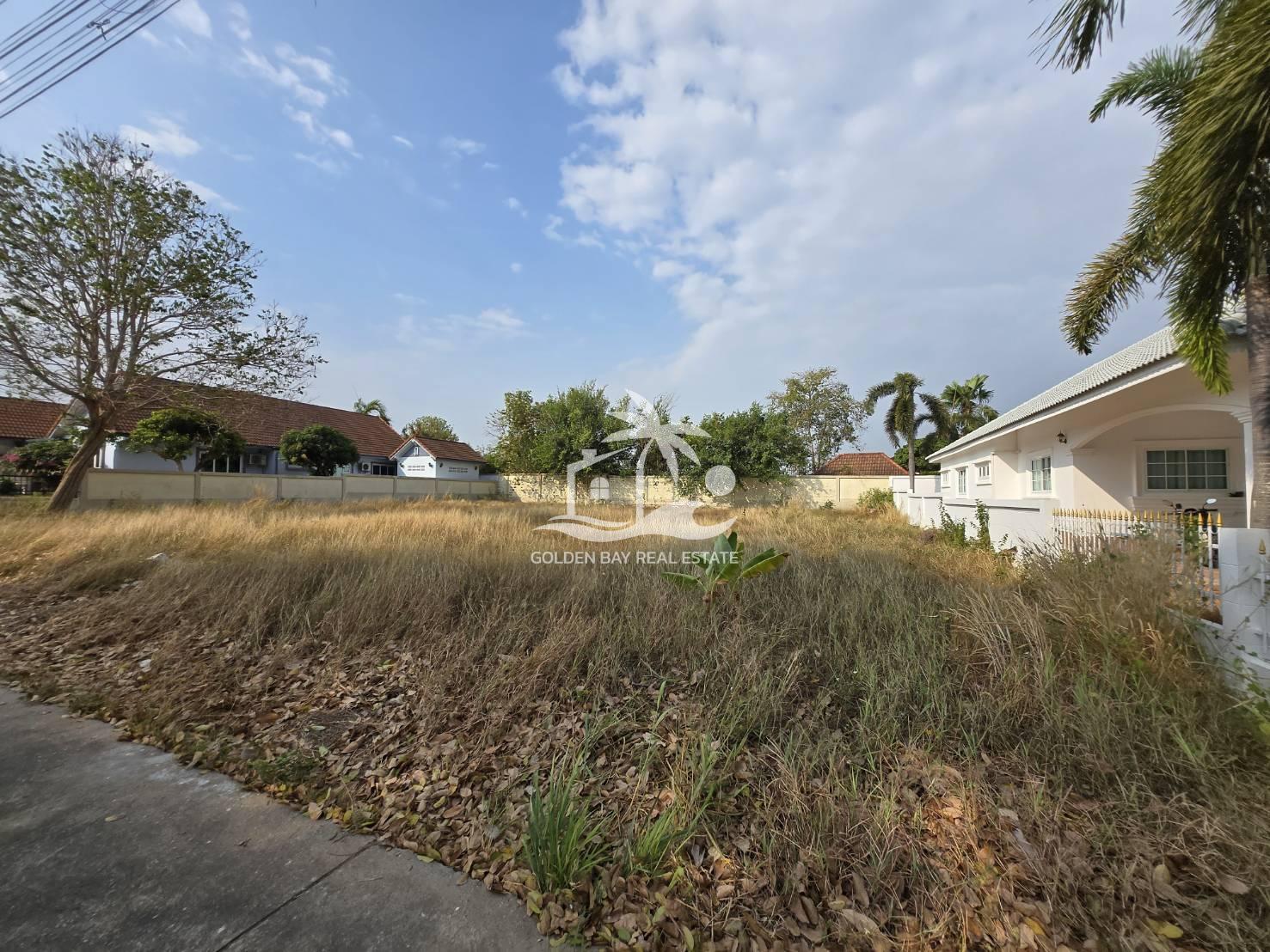 Land in Mabprachan Garden Resort  – East Pattaya