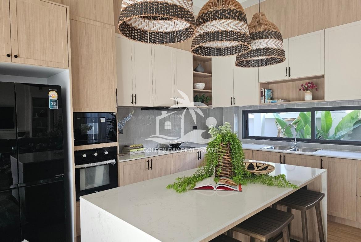 Private Pool Villa in Pong – East Pattaya