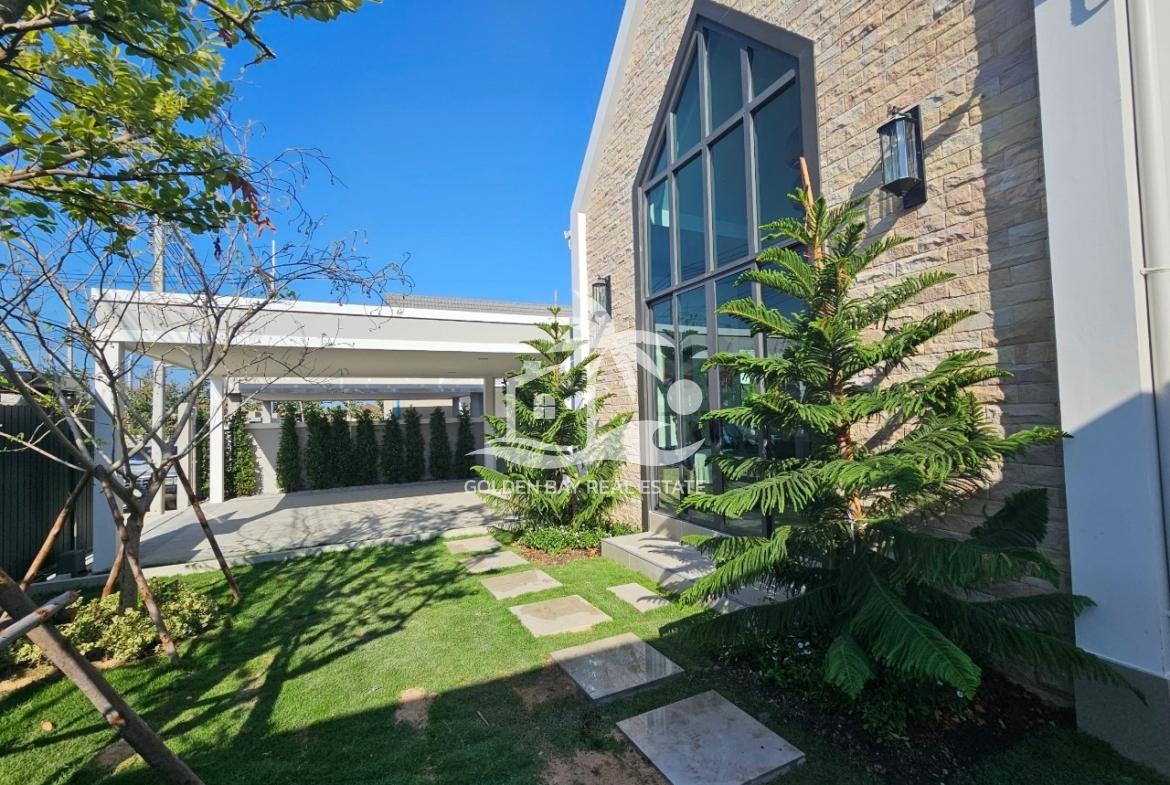 Private Pool Villa in Pong – East Pattaya