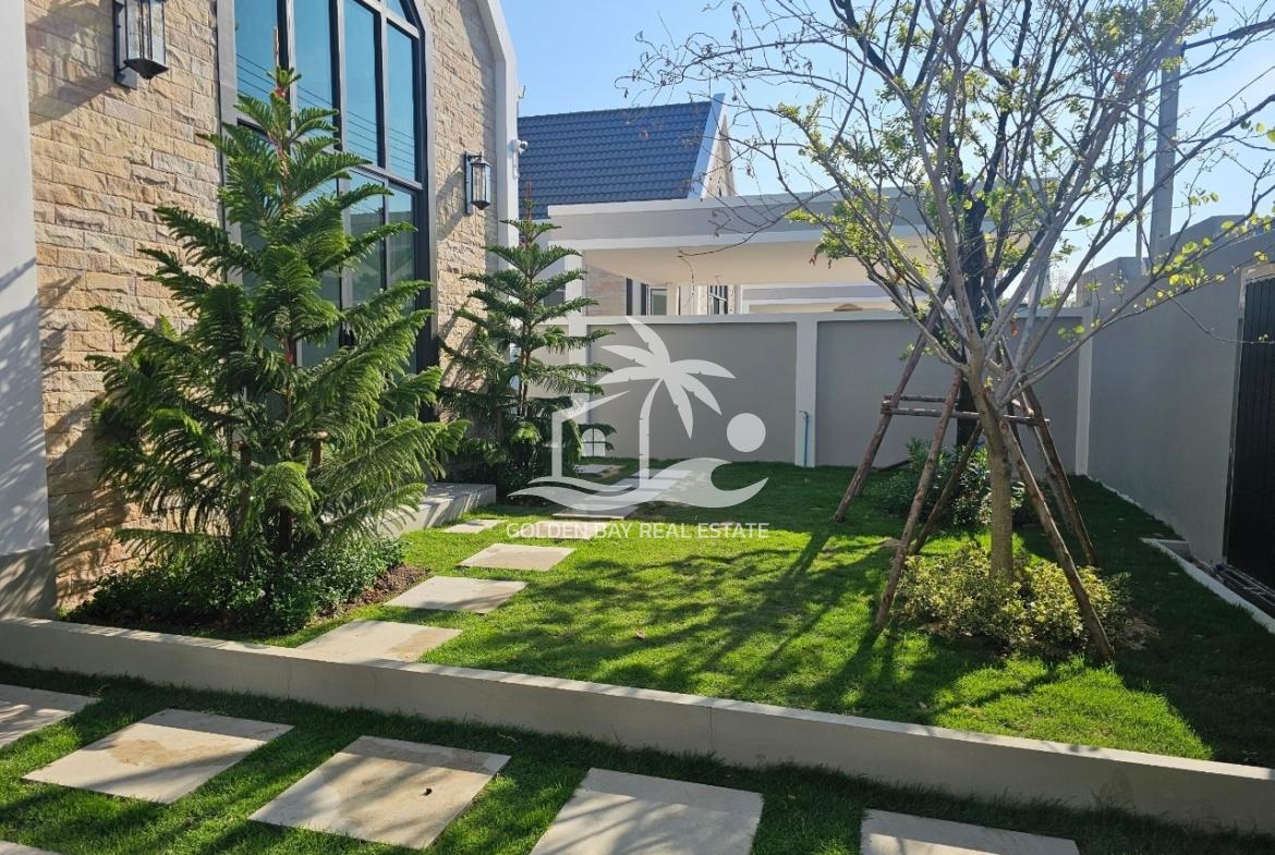 Private Pool Villa in Pong – East Pattaya