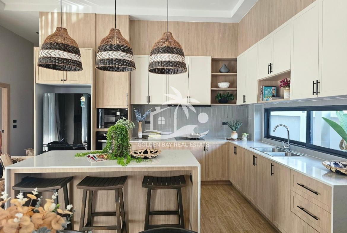 Private Pool Villa in Pong – East Pattaya