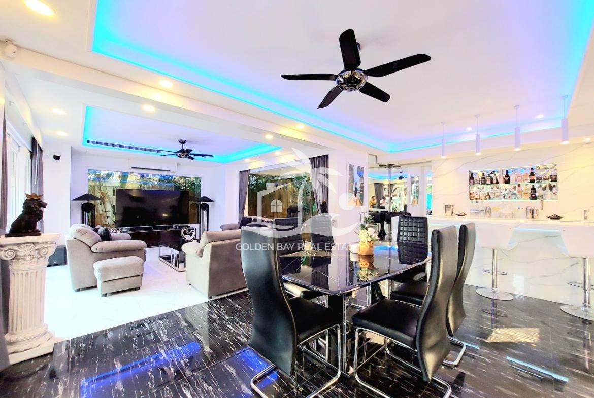 Chateau Dale Thabali Villa – Jomtien