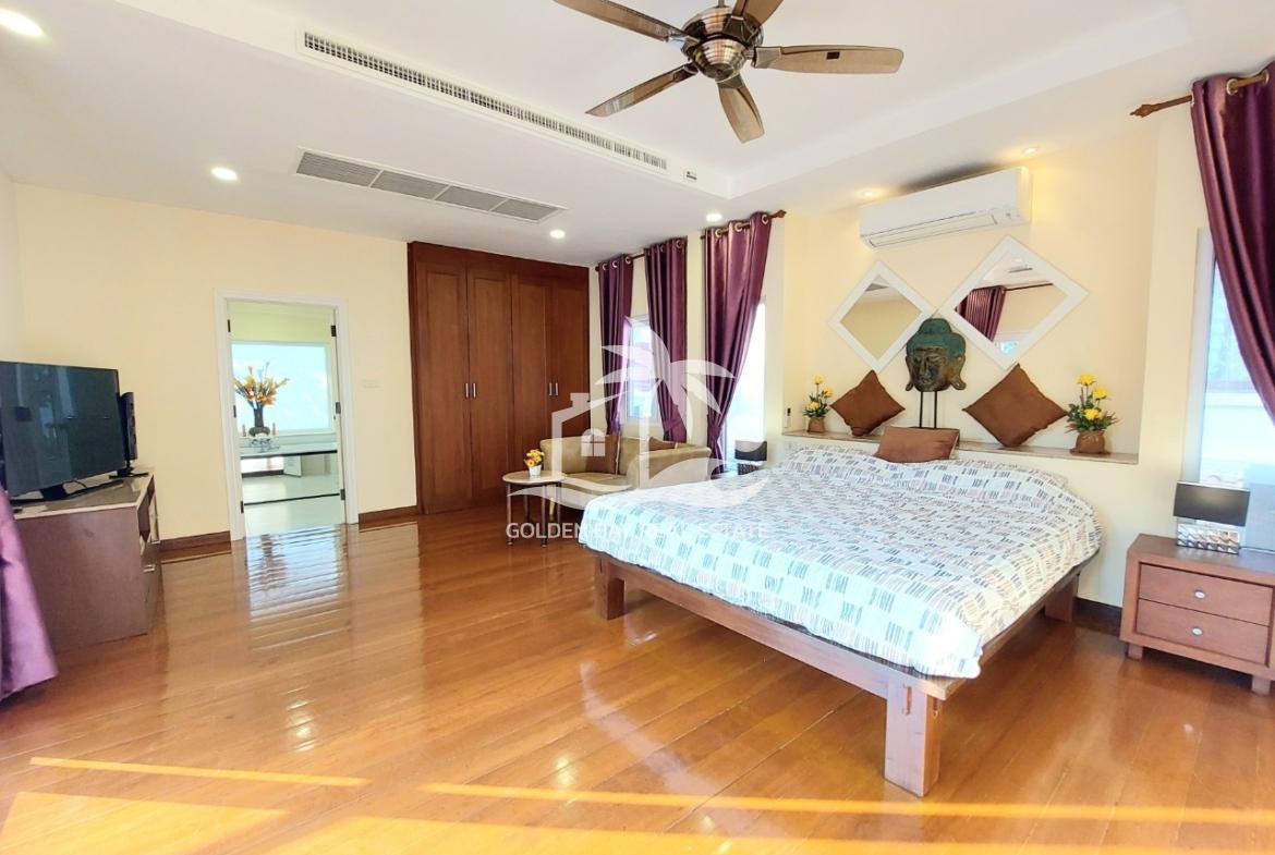 Chateau Dale Thabali Villa – Jomtien