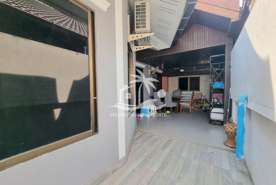 Pattaya Hill 1 – East Pattaya