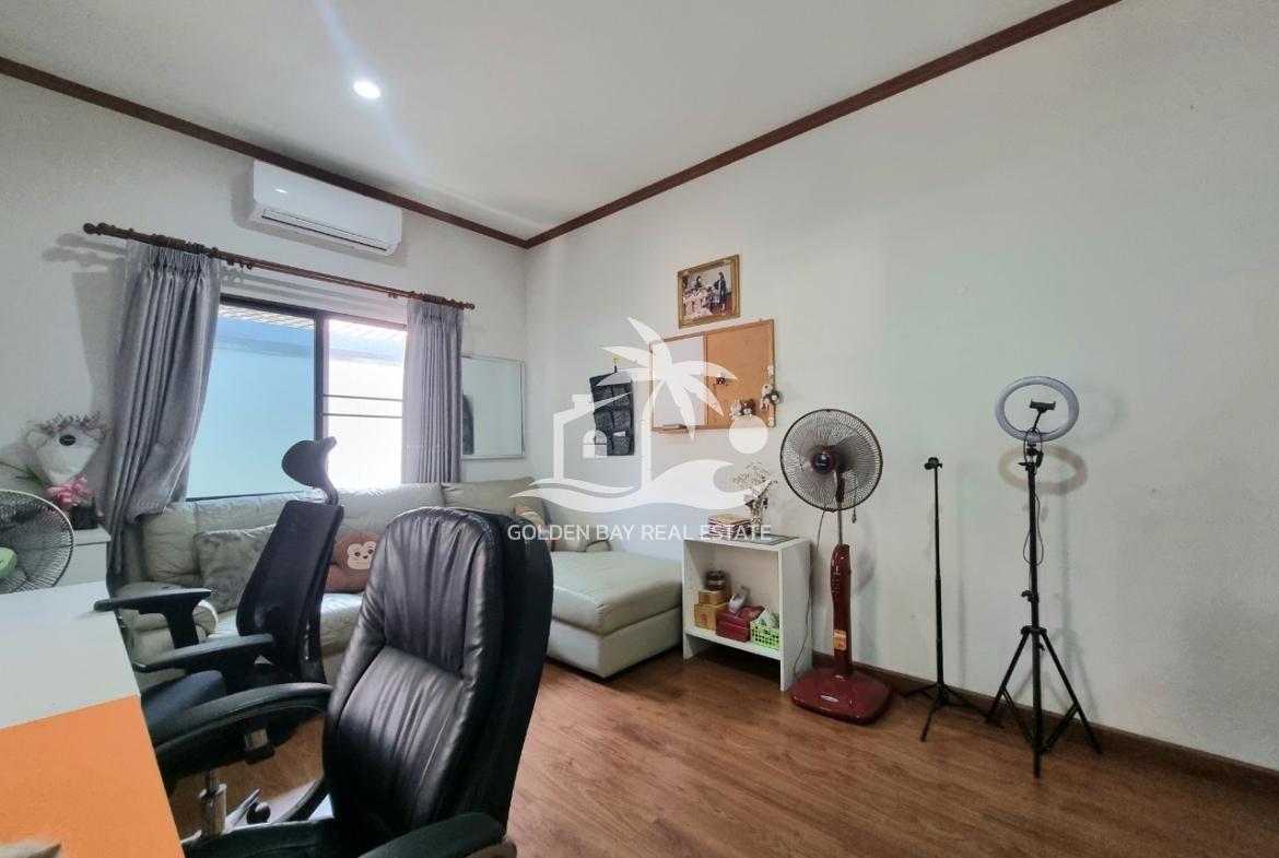 Pattaya Hill 1 – East Pattaya