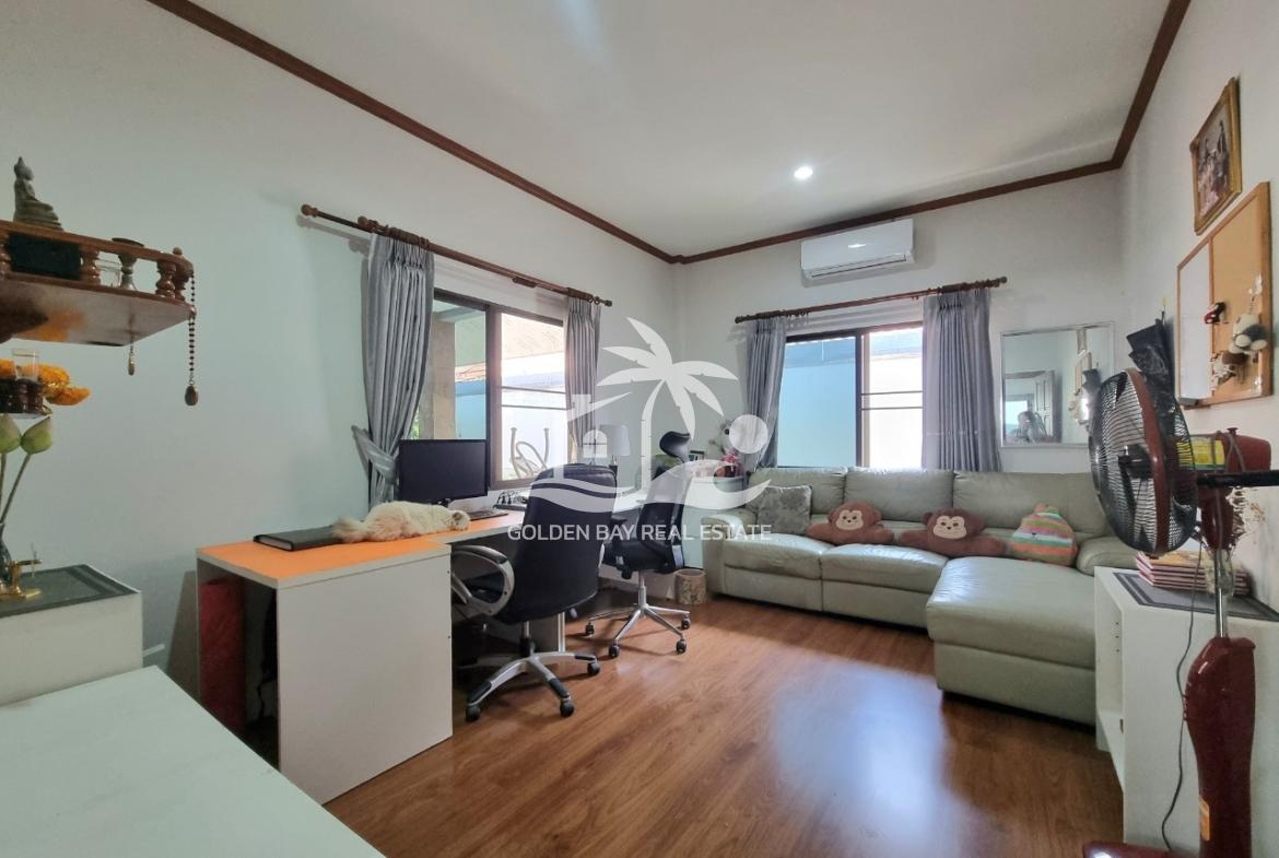 Pattaya Hill 1 – East Pattaya
