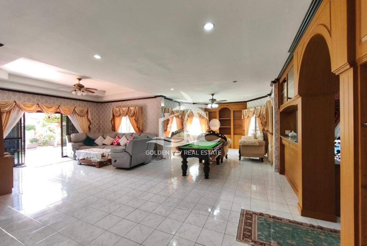 Pattaya Land & House Village – East Pattaya