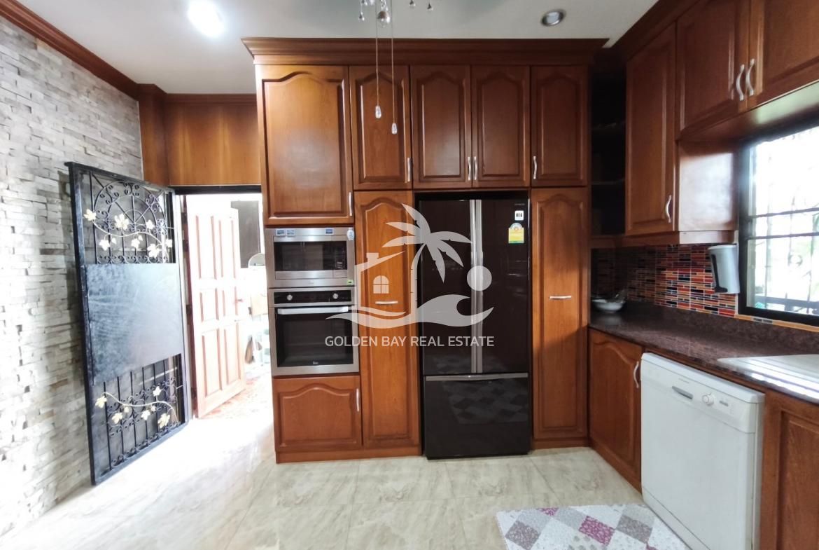 Pattaya Land & House Village – East Pattaya