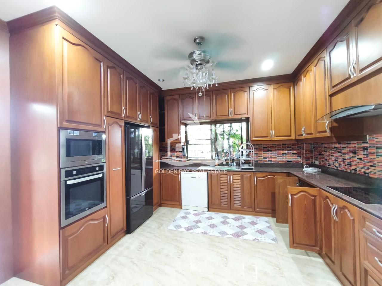 LINE_ALBUM_Pattaya Land and House_250107_47 Pattaya Land & House Village – East Pattaya
