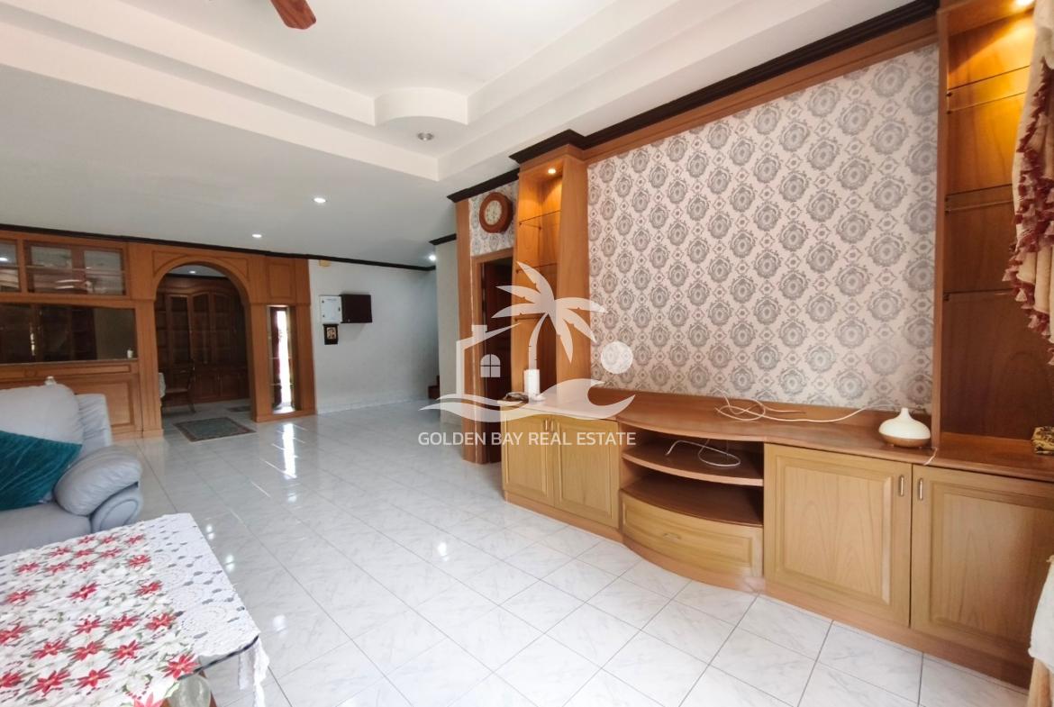 Pattaya Land & House Village – East Pattaya