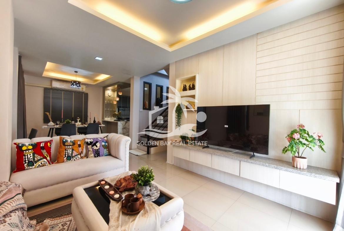Uraiwan Grand Villa – East Pattaya